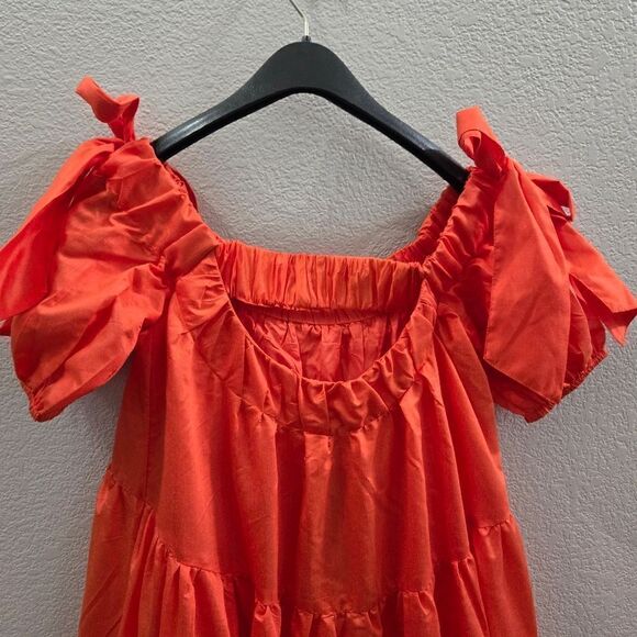 By Anthropologie Off-The-Shoulder Tiered High-Low Midi Dress size XS NEW - Picture 12 of 14